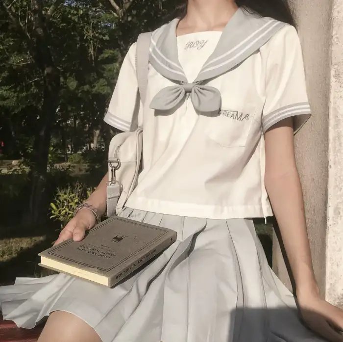 快乐的小鸡